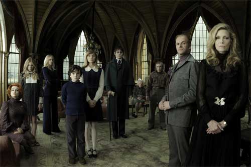 Fan Video Reviews: DARK SHADOWS